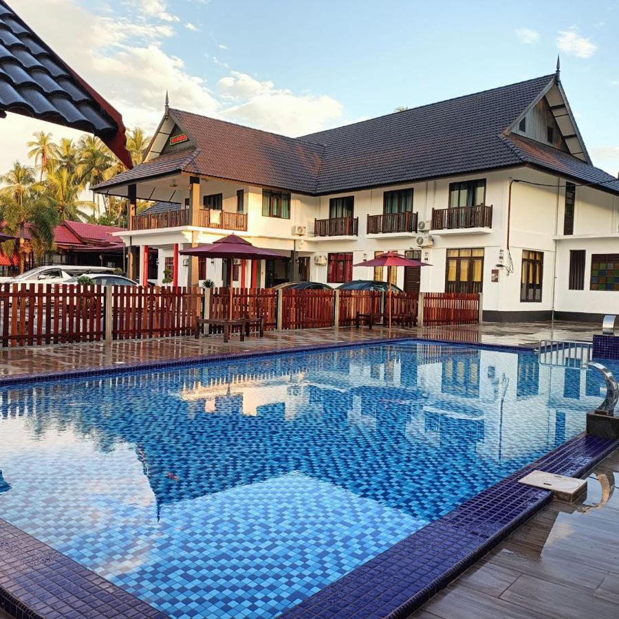 Villa Wanie Inn Setiu Ngoại thất bức ảnh