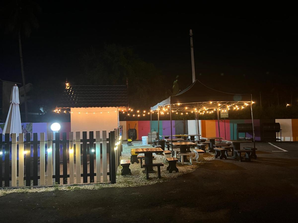 Villa Wanie Inn Setiu Ngoại thất bức ảnh